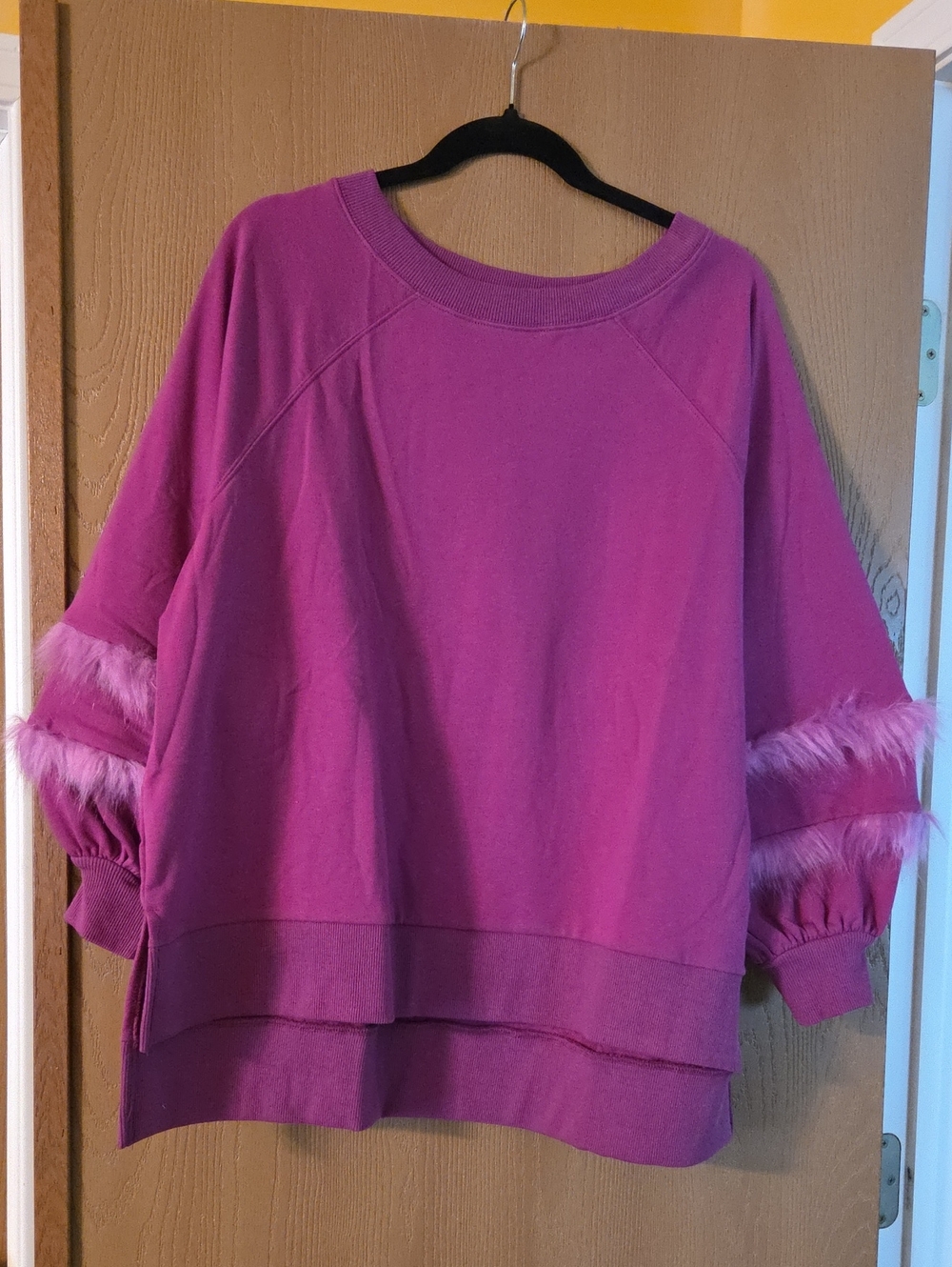 Fantastic Fawn Magenta Crewneck Sweatshirt with Faux Fur Trim,  So Stylish